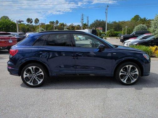 2021 Audi Q3 45 S line Premium