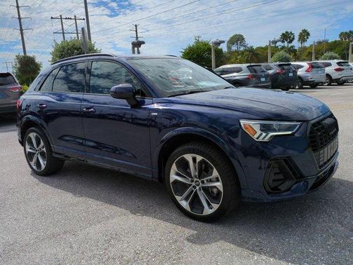 2021 Audi Q3 45 S line Premium