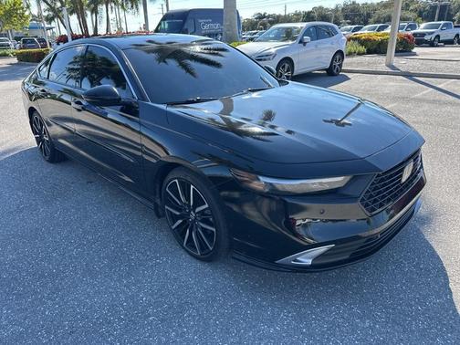 2023 Honda Accord Hybrid Touring