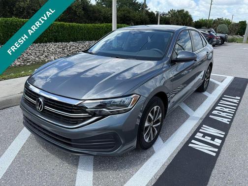 Platinum Gray Metallic 2022 Volkswagen Jetta 1.5T S