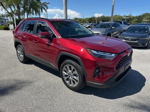 2023 Toyota RAV4 XLE Premium