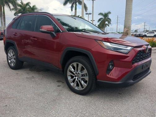 2023 Toyota RAV4 XLE Premium