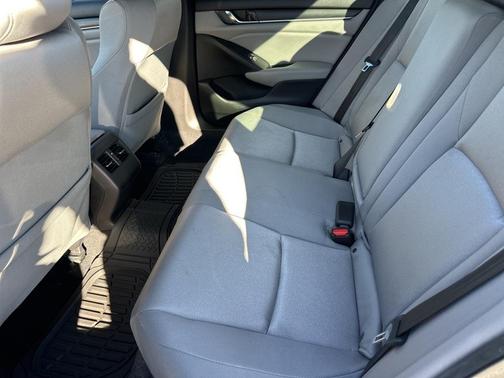 2020 Honda Accord Hybrid EX