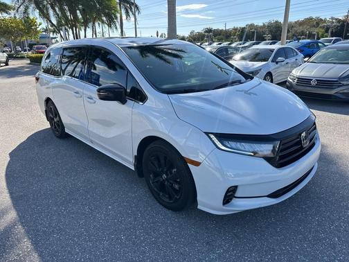 2024 Honda Odyssey Sport