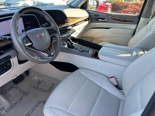 2024 Cadillac Escalade Premium Luxury Platinum