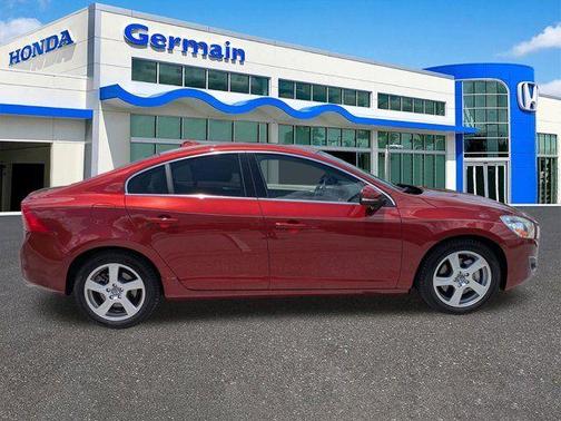 Flamenco Red Metallic 2012 Volvo S60 T5