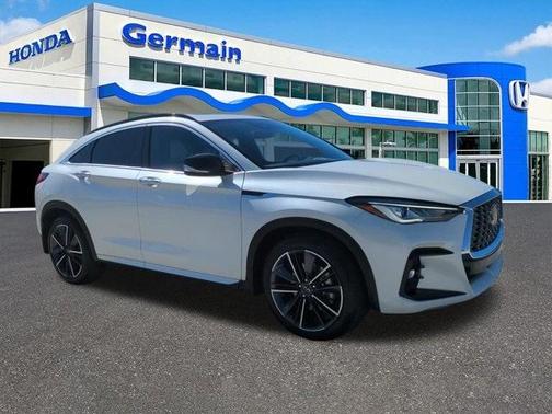 2023 INFINITI QX55 LUXE