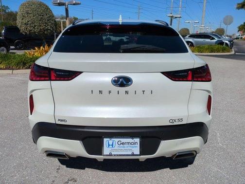 2023 INFINITI QX55 LUXE