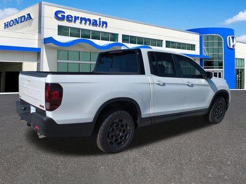 Platinum White Pearl 2025 Honda Ridgeline TrailSport+