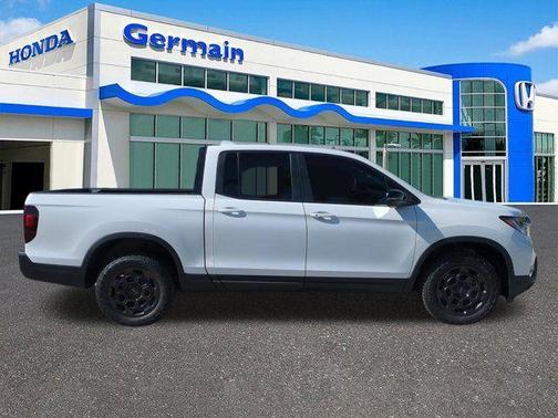 Platinum White Pearl 2025 Honda Ridgeline TrailSport+