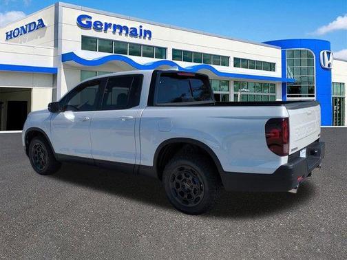 Platinum White Pearl 2025 Honda Ridgeline TrailSport+