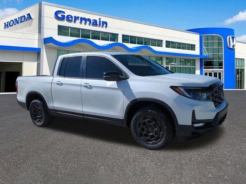 Platinum White Pearl 2025 Honda Ridgeline TrailSport+