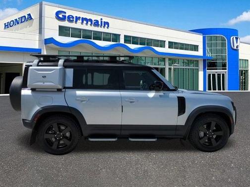 2020 Land Rover Defender 110 First Edition