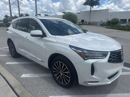 White 2025 Acura RDX Advance Package