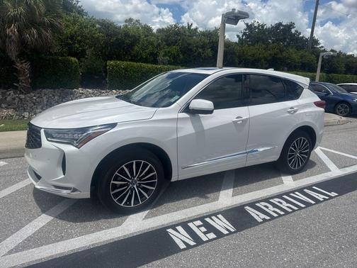 White 2025 Acura RDX Advance Package