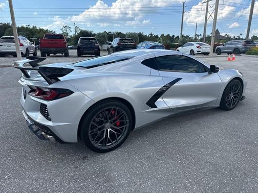 2020 Chevrolet Corvette Stingray w/2LT