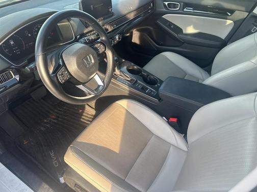 2022 Honda Civic EX-L