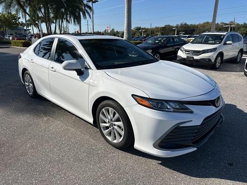 2024 Toyota Camry LE