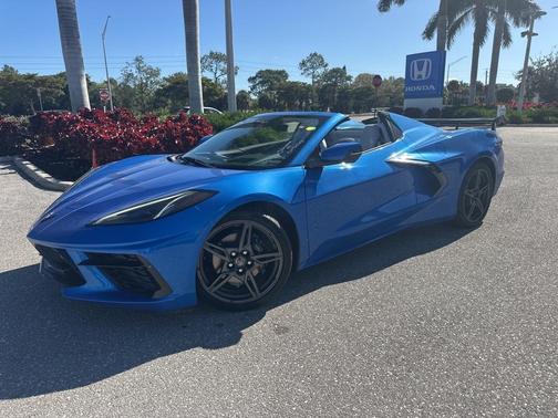 2025 Chevrolet Corvette Stingray w/3LT
