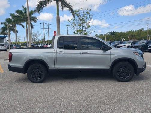 2025 Honda Ridgeline TrailSport+