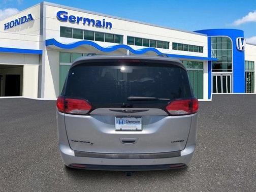 2019 Chrysler Pacifica Limited