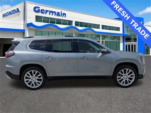 2024 GMC Acadia Denali