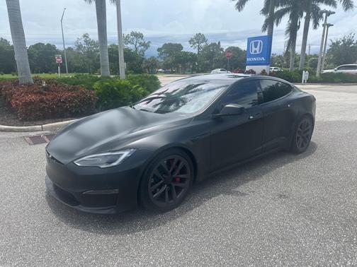 2024 Tesla Model S Plaid
