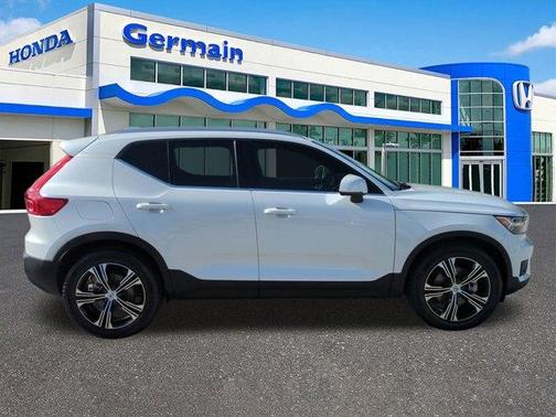 2020 Volvo XC40 T5 Inscription