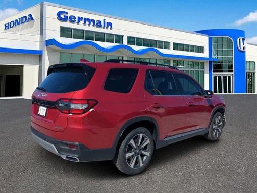 2025 Honda Pilot Touring