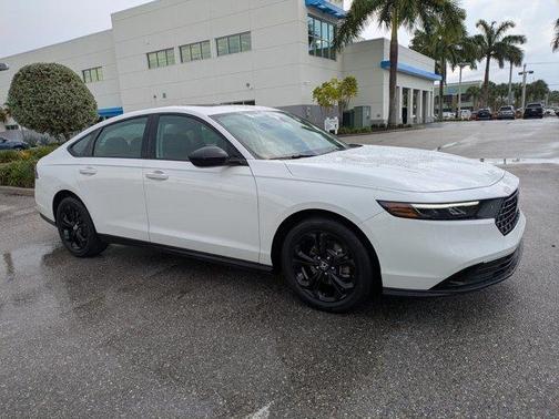 White 2025 Honda Accord SE