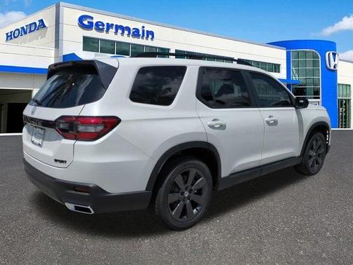 2025 Honda Pilot Sport