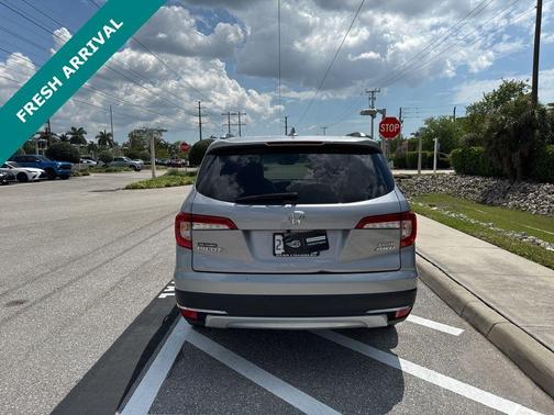 Silver 2021 Honda Pilot Elite