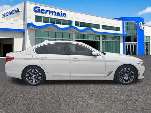 2020 BMW 540 i