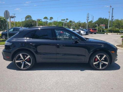 2024 Porsche Macan S
