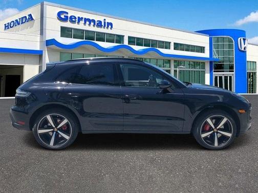 2024 Porsche Macan S