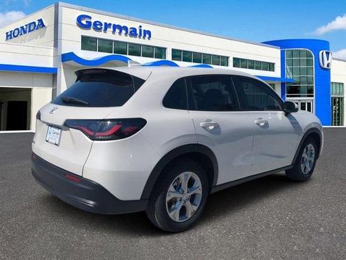2025 Honda HR-V LX