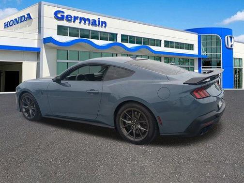 2024 Ford Mustang Dark Horse