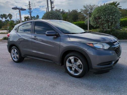 2017 Honda HR-V LX