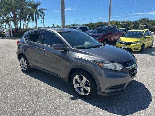 2017 Honda HR-V LX