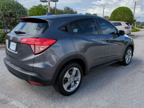 2017 Honda HR-V LX