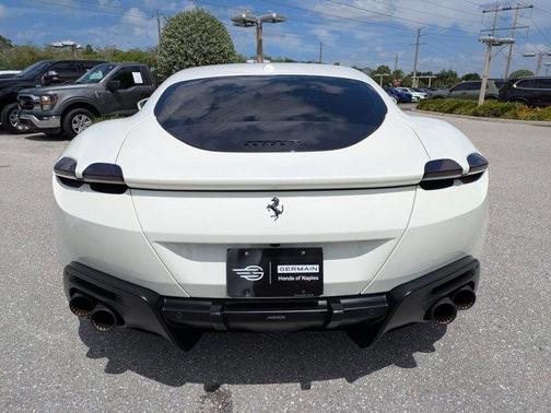 Bianco Avus 2022 Ferrari Roma Base