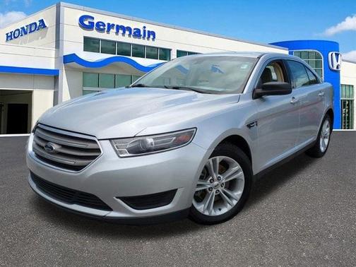 2018 Ford Taurus SE