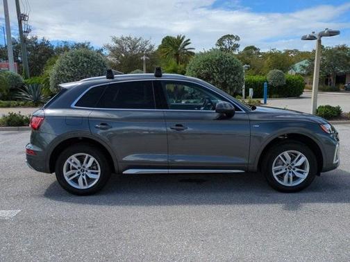 2023 Audi Q5 45 S line quattro Premium