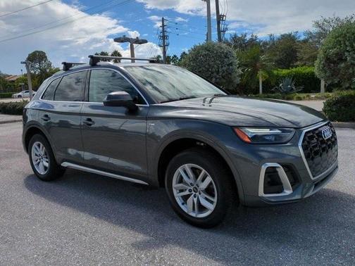 2023 Audi Q5 45 S line quattro Premium