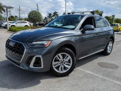 2023 Audi Q5 45 S line quattro Premium