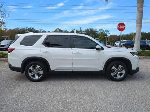 2024 Honda Pilot EX-L 7-Passenger