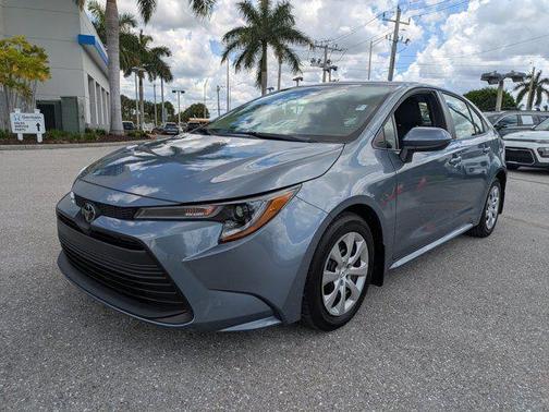 CELESTITE 2025 Toyota Corolla LE