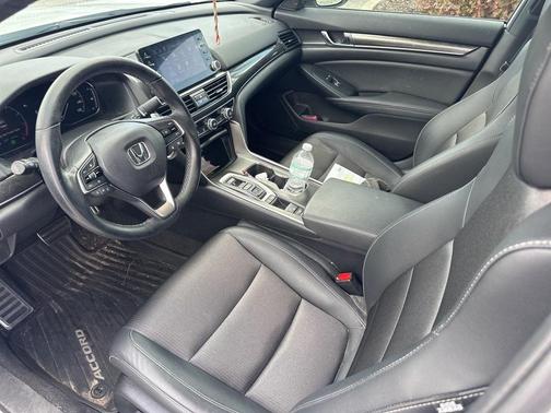 2022 Honda Accord Sport 2.0T