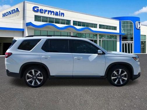 2024 Honda Pilot Touring