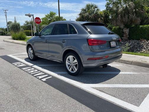 Monsoon Gray Metallic 2016 Audi Q3 2.0T Premium Plus
